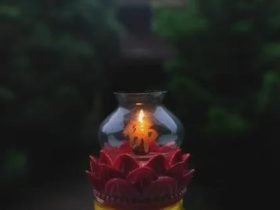 愿将身代死，尝粪显孝心